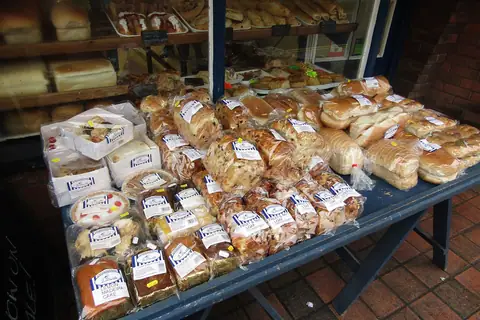 Burns The Bread photo 3
